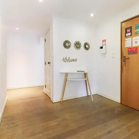 Laranjeiras Deluxe By Homing Apartment Lissabon